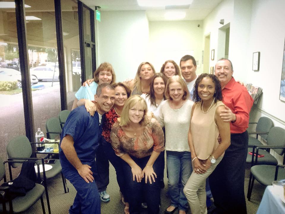 Florida Gardens Dental Center | VELscope&reg; Cancer Screening, Sports Mouthguards and Cosmetic Dentistry