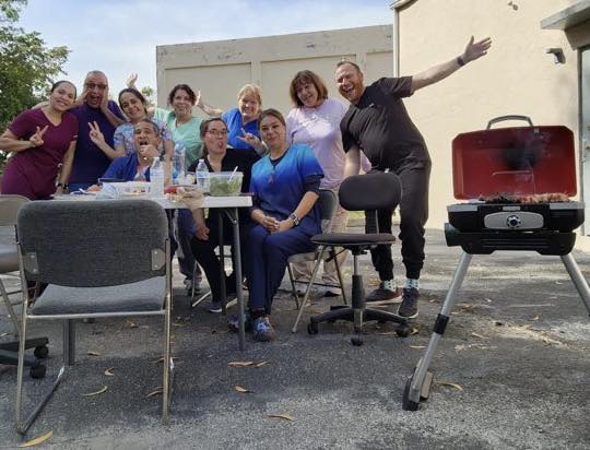 Florida Gardens Dental Center | Veneers, Emergency Treatment and Orthodontics